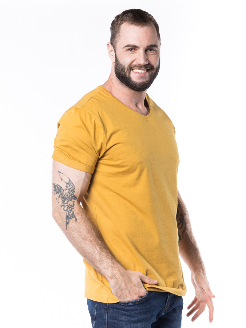 Футболка  мужская 22SE07000043